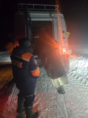 Спасатели помогли замерзшим ямальцам