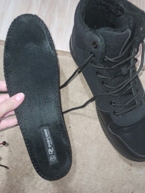 Как утеплить обувь до первых морозов: советы для комфортных прогулок