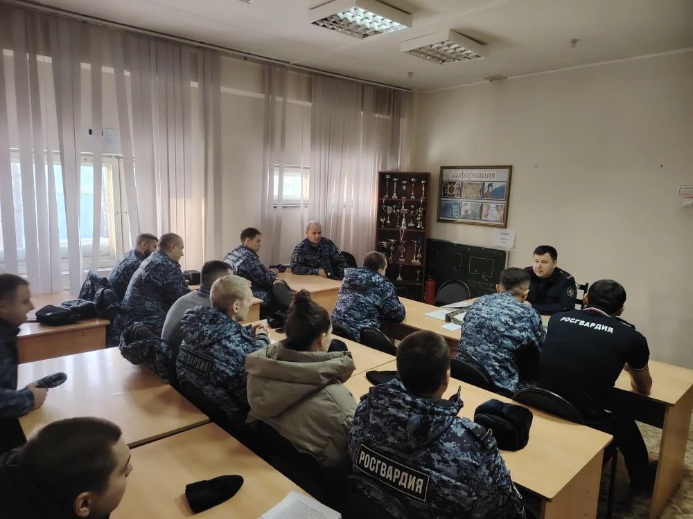 В Ноябрьске состоялась рабочая встреча с представителями Росгвардии