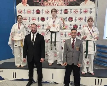 Ноябрьские каратисты удачно выступили на межрегиональном турнире в Тюмени