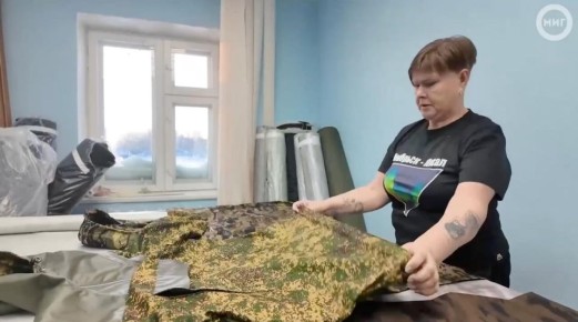 Ноябрьские волонтёры расширили ассортимент одежды для бойцов СВО