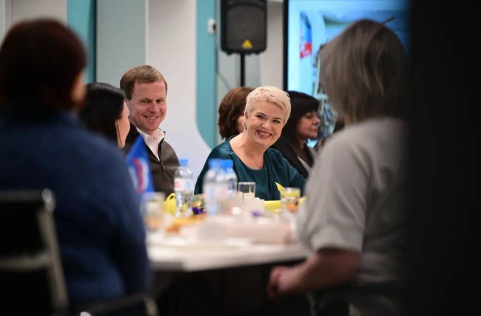 ����� �������: ��������� ����� ������-����������, ������� ����� ���������� ������ ���������� ������ � ����, ������� ����� ������ �� ���������