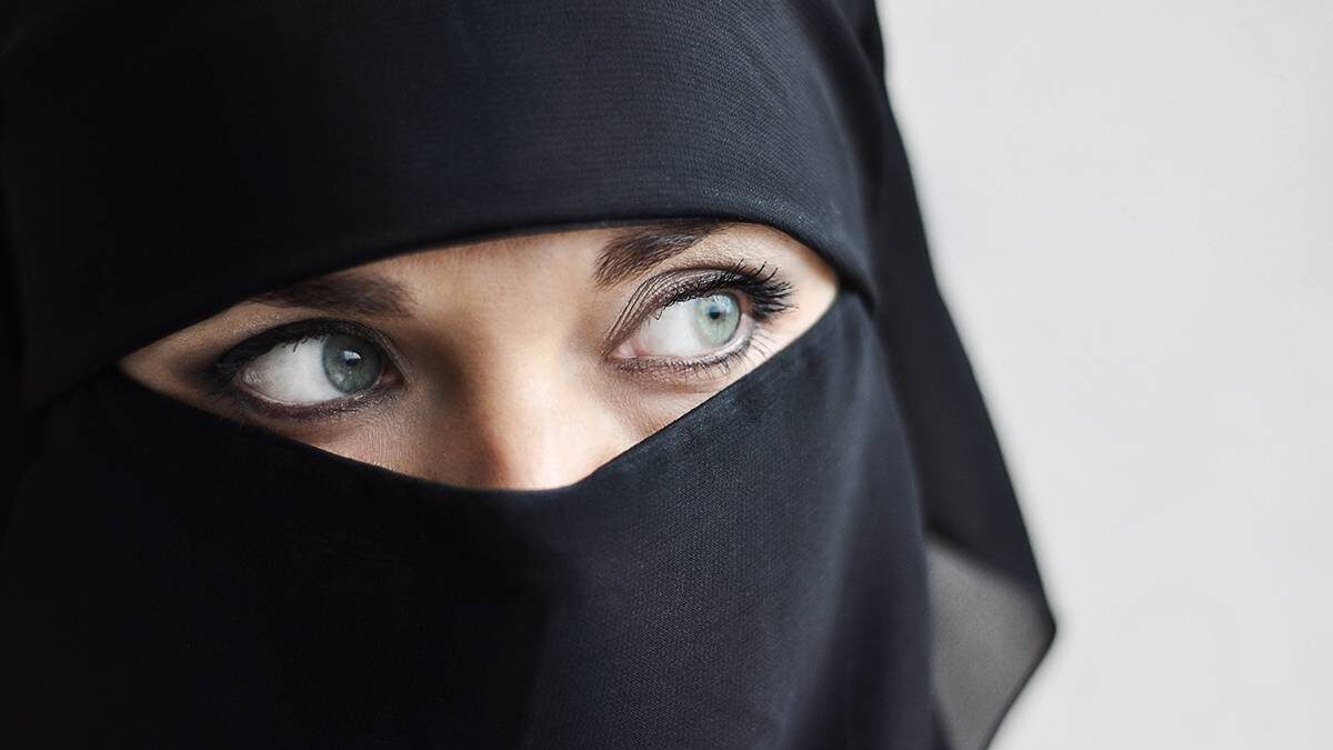 В России предлагают запретить ношение одежды, закрывающей лицо