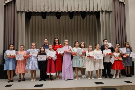 Если петь, то звонче жаворонка