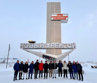 Футболисты «Спартака» уже в Новом Уренгое!