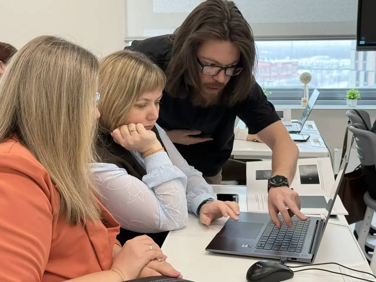 Стартовал образовательный форум «Новый Уренгой — газовая столица России» Стартовал образовательный форум «Новый Уренгой — газовая столица России»