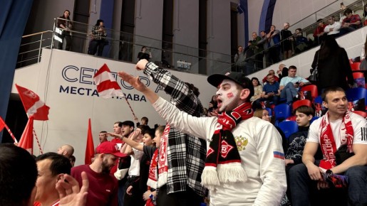 В Новом Уренгое торжественно открыли «Факел-Арену»