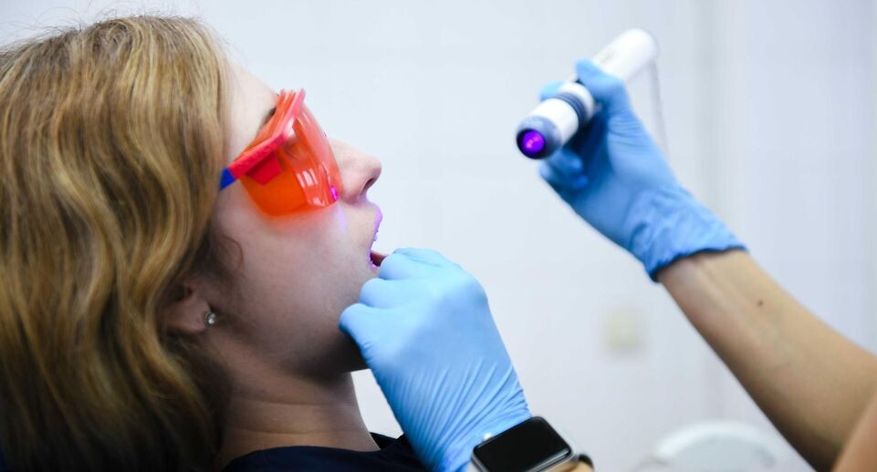 Уборка для рта: четыре незаменимых инструмента для идеальной гигиены