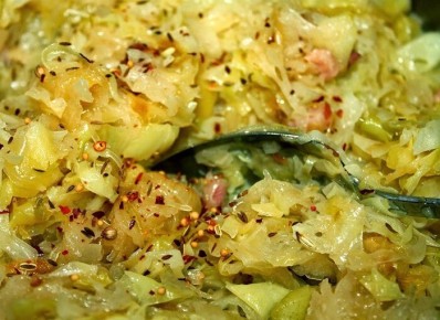 Быстрая капуста: просто и вкусно за 2 минуты