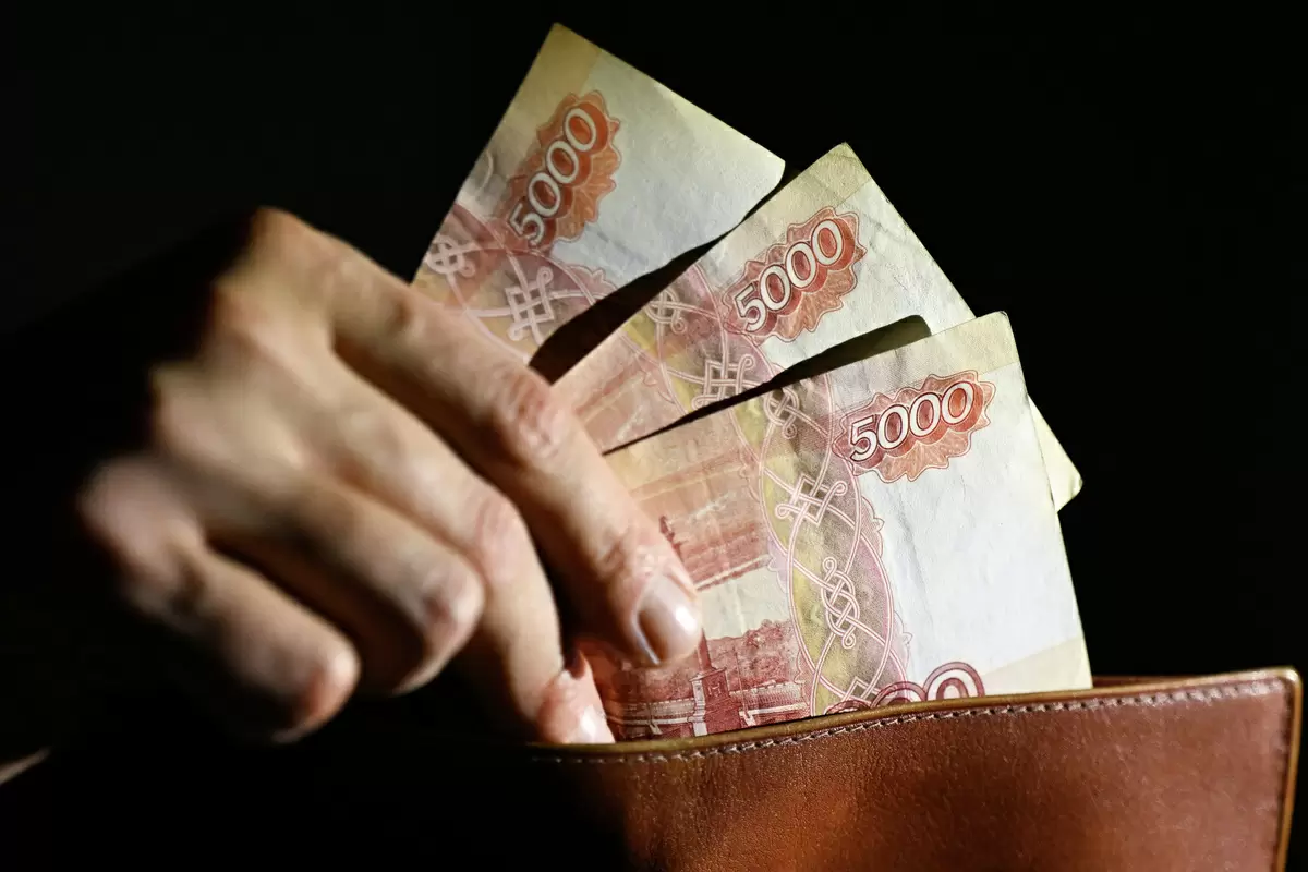 Средняя пенсия неработающих россиян выросла до 25,6 тысячи рублей