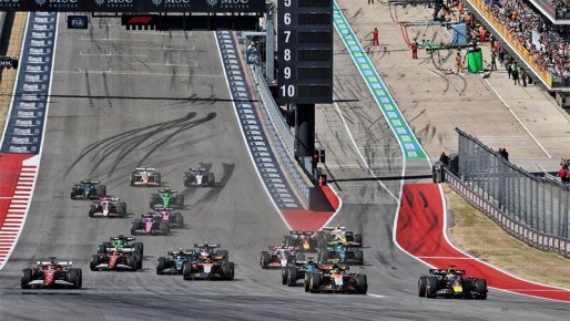 Ферстаппен на пути к историческому титулу с командой на четвертом месте