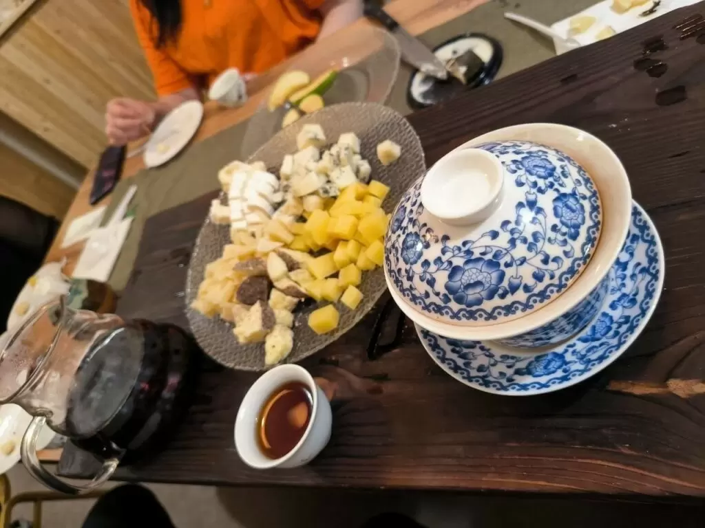 Чай и сыр: неожиданные сочетания, которые покорили вкусы