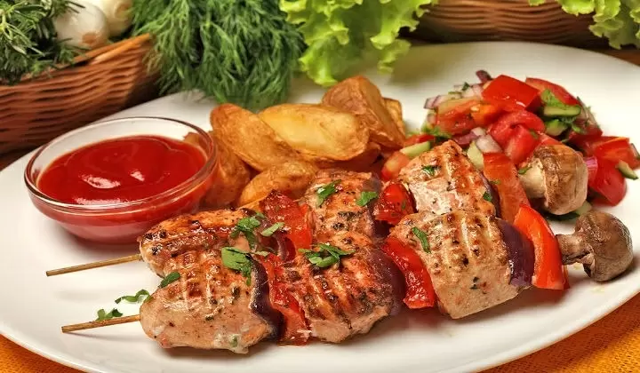 Советы по приготовлению шашлыка: секреты сочного свиного мяса