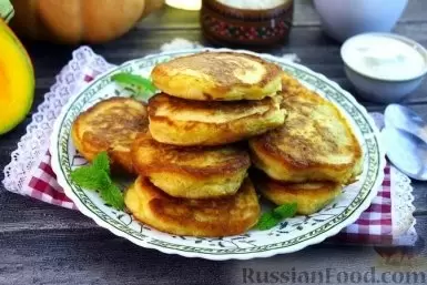 Легкая запеканка из лаваша с тыквой и яблоком