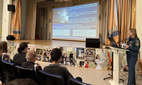 � ��������������� ����� ������ ���������� ������ ���� �������� ����������: ���� ������ � �����, ����������� 40-� ��������� ���������� �� ������������� ���