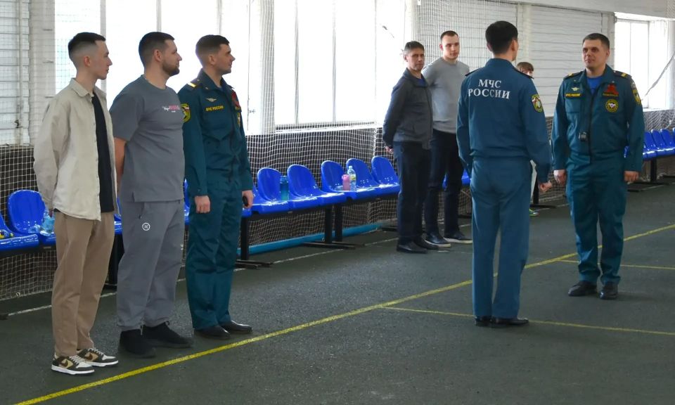 В городе Муравленко в спортивнотренировочном комплексе на базе 6й пожарноспасательной части состоялись соревнования по пожарноспасательному спорту среди учащихся общеобразовательных учреждений города В городе Муравленко в спортивнотренировочном комплексе на базе 6й пожарноспасательной части состоялись соревнования по пожарноспасательному спорту среди учащихся общеобразовательных учреждений города