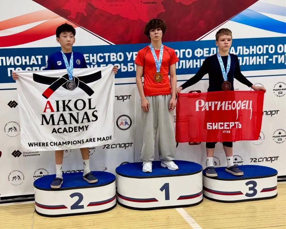 Ямальцы везут домой 28 наград первенства и чемпионата Урала по грэпплингу