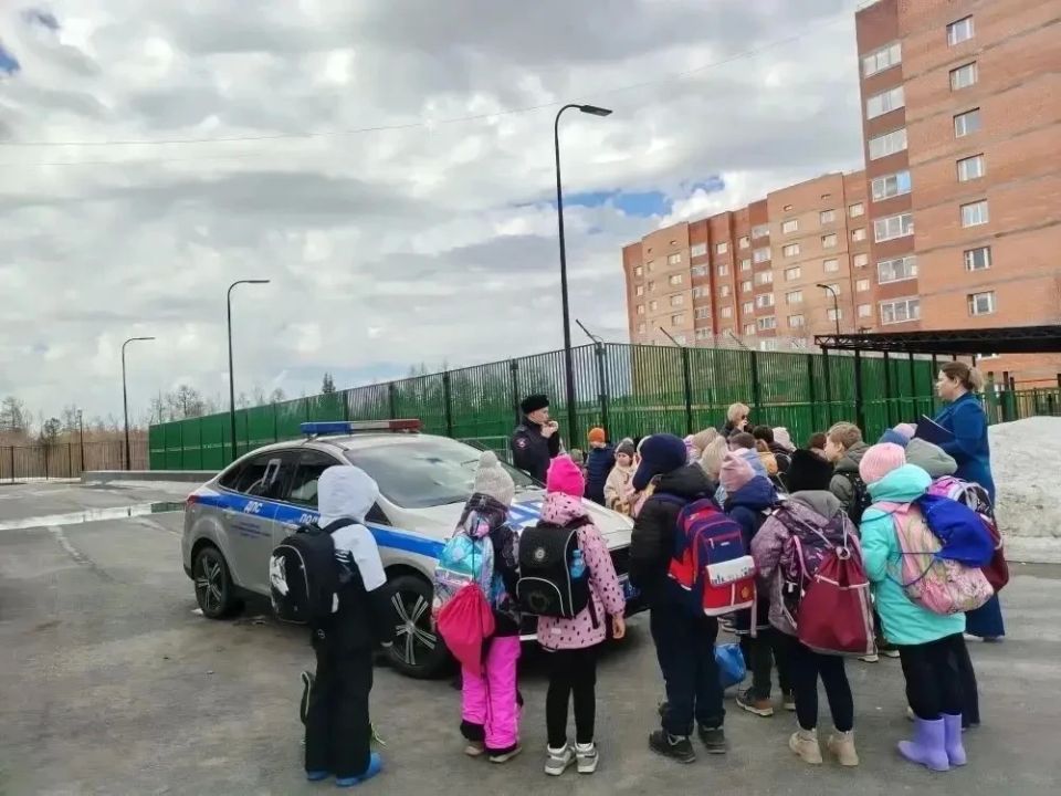 В преддверии летних каникул стартовал цикл мероприятий «Внимание — Дети!» В преддверии летних каникул стартовал цикл мероприятий «Внимание — Дети!»