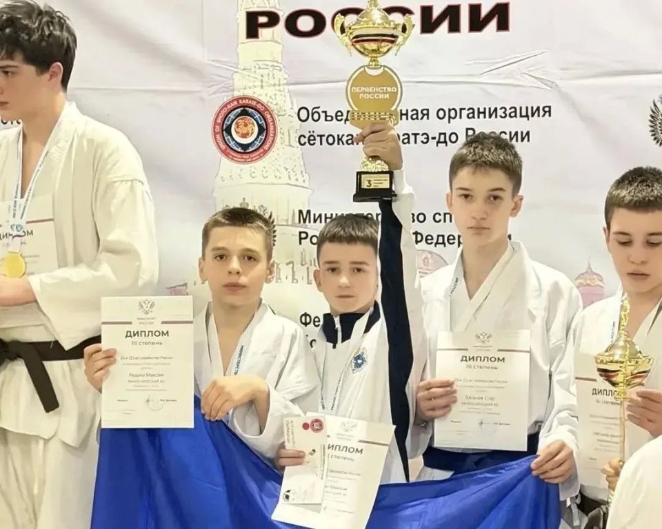 Ямальские каратисты завоевали медали на первенстве России в Люберцах Ямальские каратисты завоевали медали на первенстве России в Люберцах