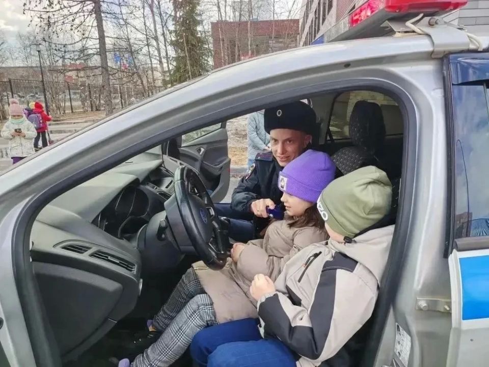 В преддверии летних каникул стартовал цикл мероприятий «Внимание — Дети!»