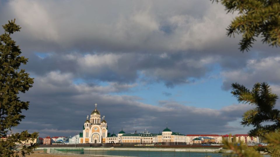 Доброго утра, Салехард!. День будет пасмурным и сырым — и снег, и дождь в течение дня