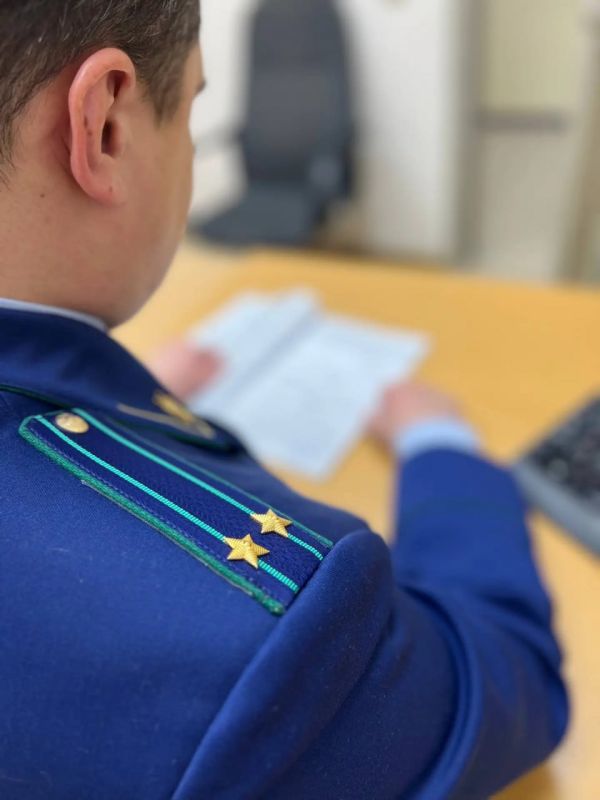 Прокуратурой Нового Уренгоя поддержано государственное обвинение по уголовному делу о нарушении правил дорожного движения, повлекшие причинение тяжкого вреда здоровью