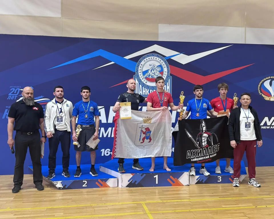 Новоуренгойские спортсмены завоевали два серебра на чемпионате России по панкратиону в Сочи Новоуренгойские спортсмены завоевали два серебра на чемпионате России по панкратиону в Сочи