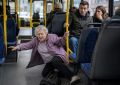 Пенсионерка из Ноябрьска получила компенсацию за падение в автобусе