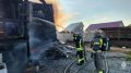 По уточненным данным, пожар локализован на площади 100 квадратных метров