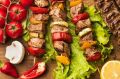Жителям ЯНАО назвали самые опасные летом продукты
