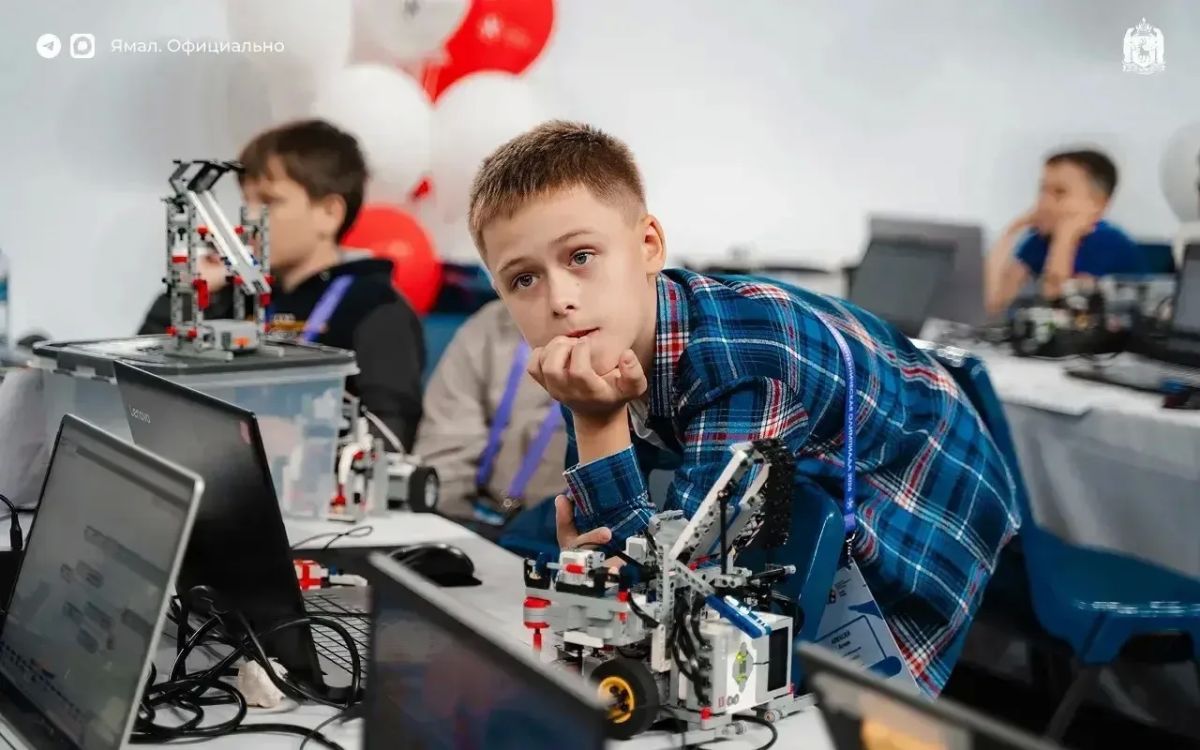 Ямальцы впервые вошли в число победителей всероссийской робототехнической олимпиады Ямальцы впервые вошли в число победителей всероссийской робототехнической олимпиады