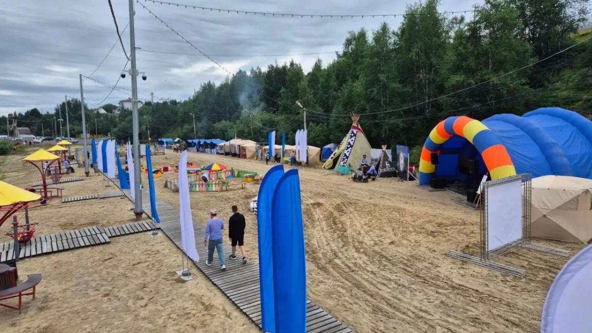 В Салехарде городской пляж на Полябте сегодня сменил загорающих на любителей рыбалки В Салехарде городской пляж на Полябте сегодня сменил загорающих на любителей рыбалки
