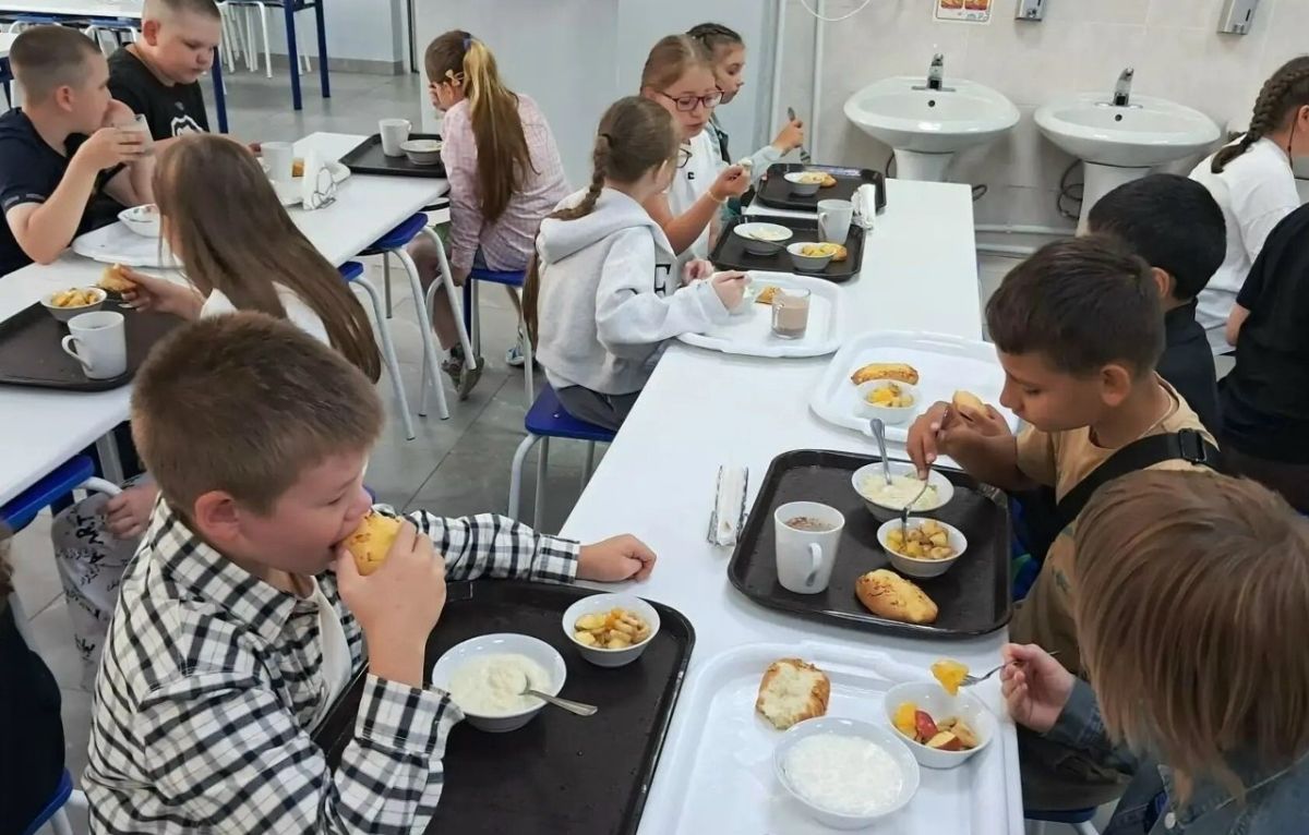 В лагере «Дружба» Обдорской гимназии стартовала летняя смена В лагере «Дружба» Обдорской гимназии стартовала летняя смена