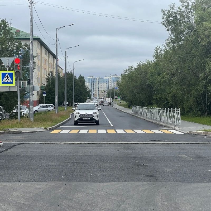 Движение на участке улицы Зои Космодемьянской открыто: обновлено асфальтобетонное покрытие, нанесена разметка, восстановлены дорожные знаки