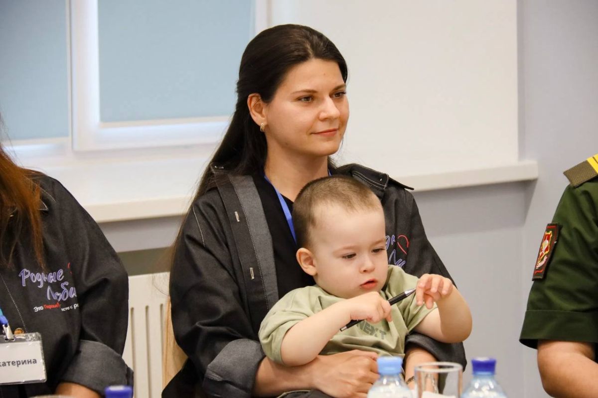 Провели круглый стол с активной молодежью, посвященный 55-летию Надыма Провели круглый стол с активной молодежью, посвященный 55-летию Надыма