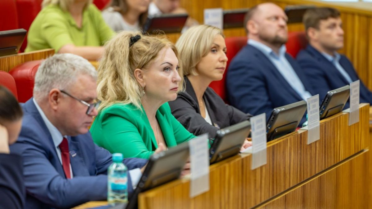 В Салехарде утвердили дополнительные меры по защите детей В Салехарде утвердили дополнительные меры по защите детей