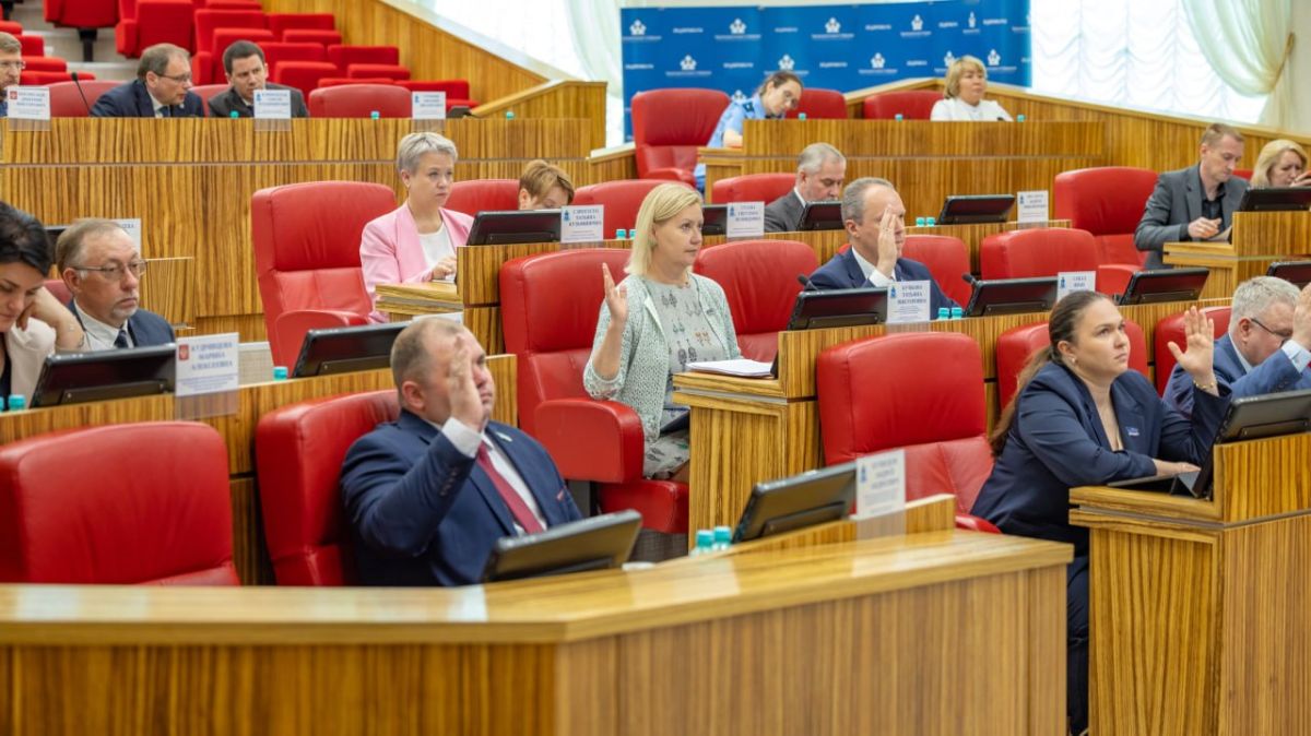 В Салехарде утвердили дополнительные меры по защите детей В Салехарде утвердили дополнительные меры по защите детей