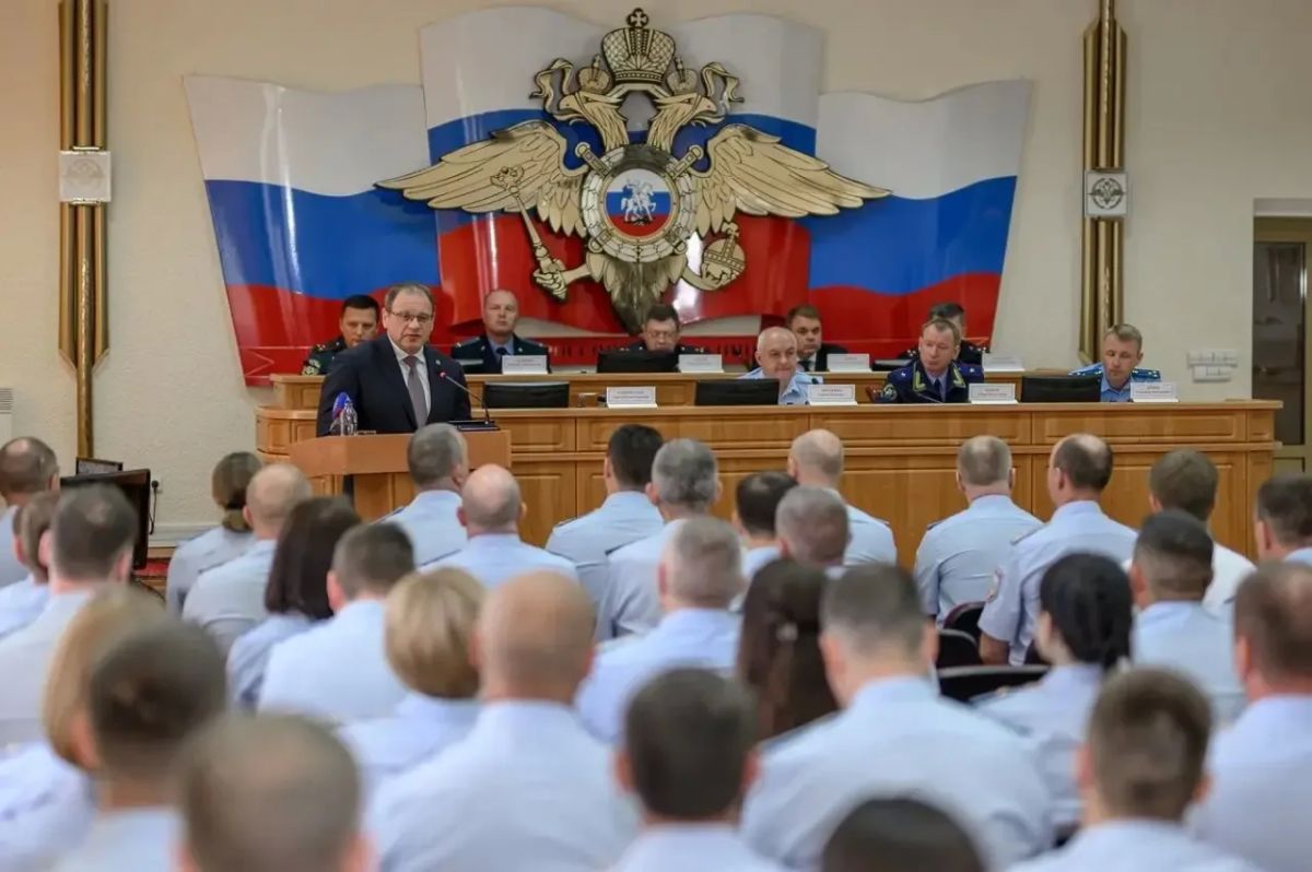 23 июля 2026 года в УМВД России по ЯмалоНенецкому автономному округу под председательством генералмайора полиции Сергея Костенко состоялось расширенное заседание коллегии 23 июля 2026 года в УМВД России по ЯмалоНенецкому автономному округу под председательством генералмайора полиции Сергея Костенко состоялось расширенное заседание коллегии