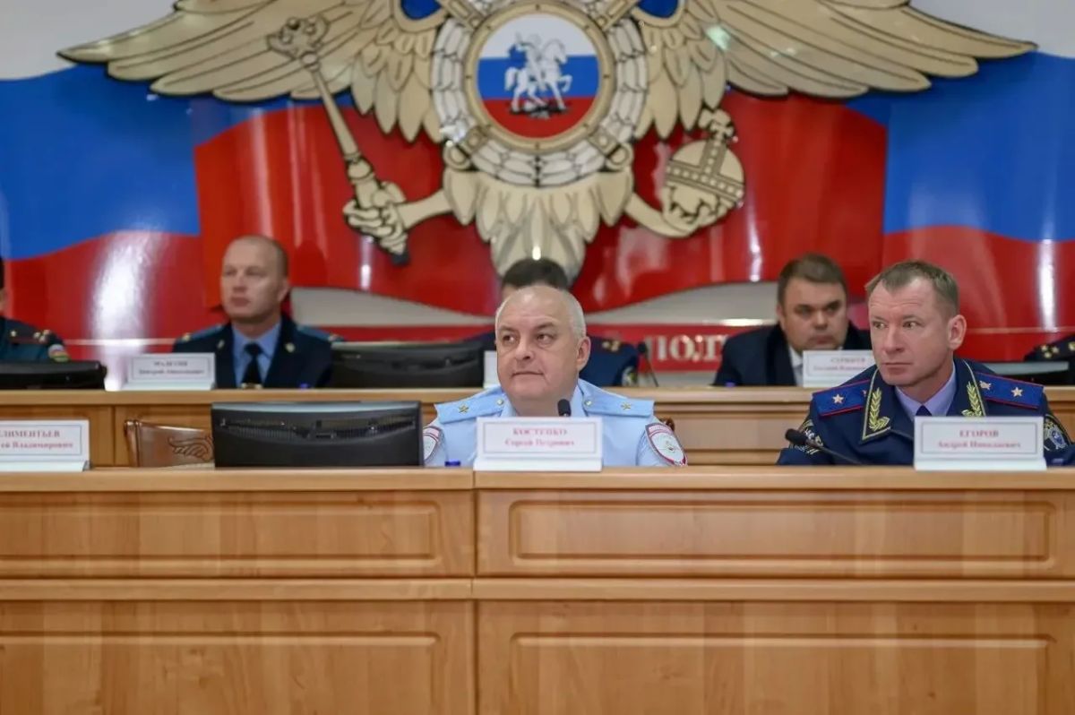 23 июля 2026 года в УМВД России по ЯмалоНенецкому автономному округу под председательством генералмайора полиции Сергея Костенко состоялось расширенное заседание коллегии 23 июля 2026 года в УМВД России по ЯмалоНенецкому автономному округу под председательством генералмайора полиции Сергея Костенко состоялось расширенное заседание коллегии