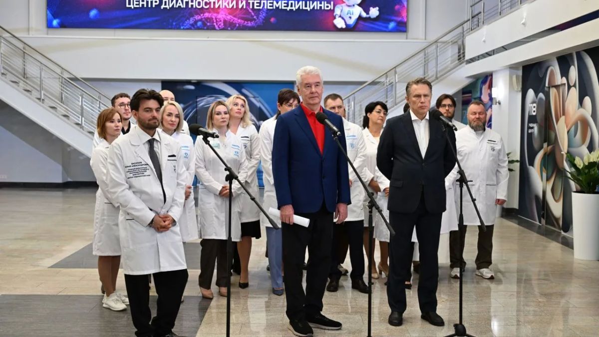 Дмитрий Артюхов представил ямальский опыт внедрения ИИ в медицину Дмитрий Артюхов представил ямальский опыт внедрения ИИ в медицину