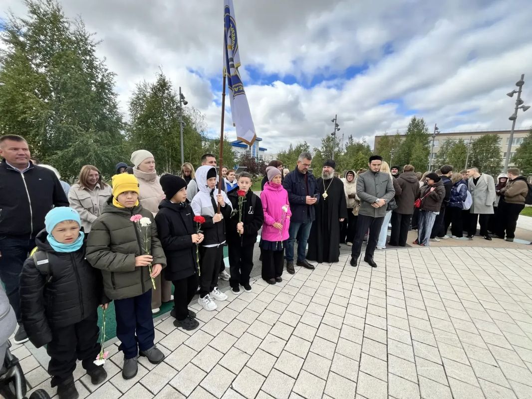 На Ямале почтили память жертв терактов На Ямале почтили память жертв терактов