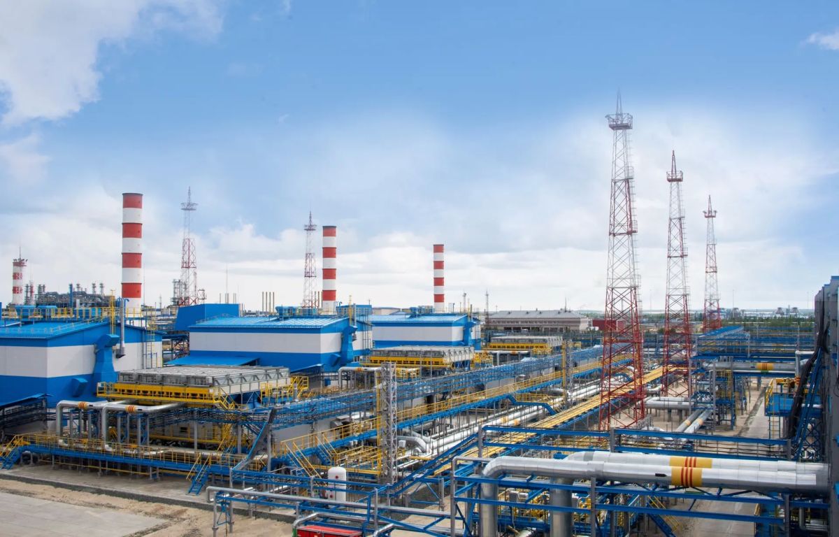 Дмитрий Артюхов: На Ямале хорошо знают цену труду нефтяников и газодобытчиков Дмитрий Артюхов: На Ямале хорошо знают цену труду нефтяников и газодобытчиков