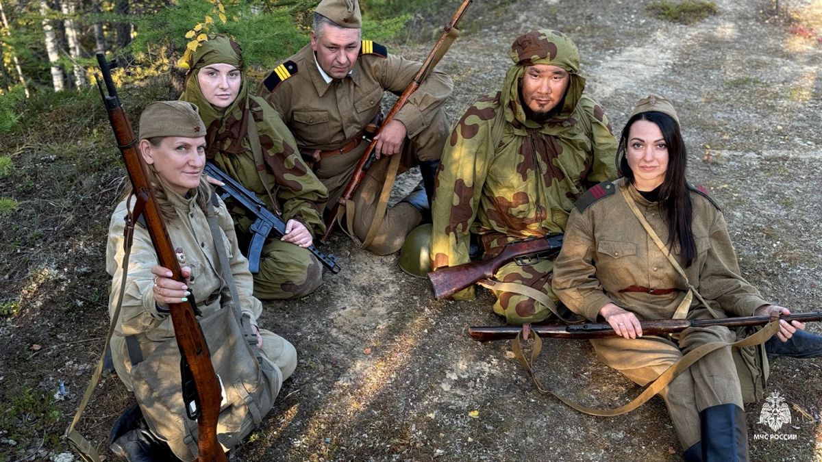 В Салехарде ожила история: реконструкция эпизода операции «Багратион» В Салехарде ожила история: реконструкция эпизода операции «Багратион»