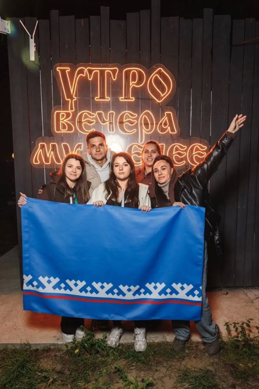 Представители департамента природных ресурсов и экологии ЯНАО принимают участие в форуме «Утро» Представители департамента природных ресурсов и экологии ЯНАО принимают участие в форуме «Утро»