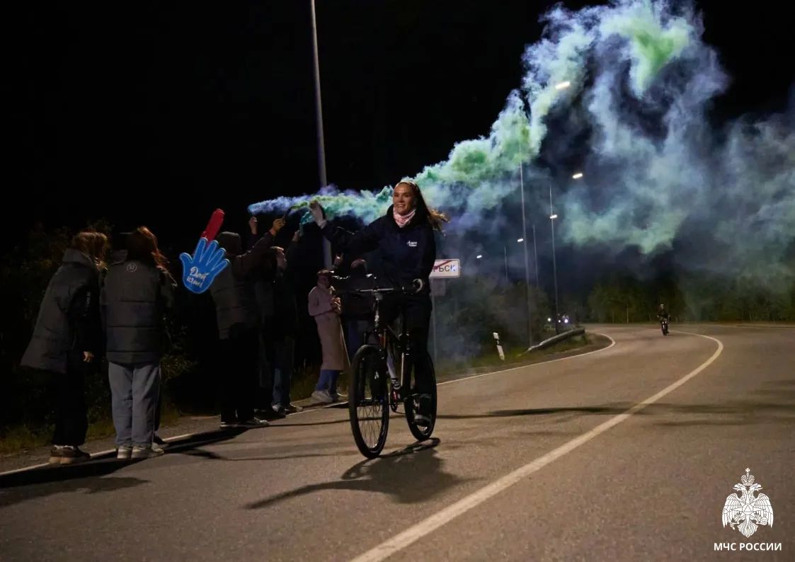 Молодёжь в движении: активисты Молодёжного совета Главного управления — на ночном велопробеге! Молодёжь в движении: активисты Молодёжного совета Главного управления — на ночном велопробеге!