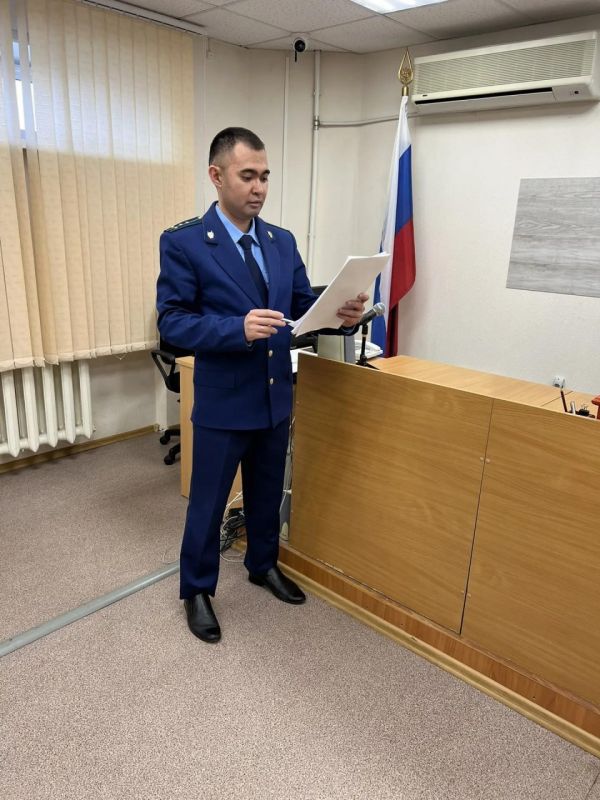 В Тарко-Сале вынесен приговор по уголовному делу по факту оскорбления и применения насилия в отношении представителя власти В Тарко-Сале вынесен приговор по уголовному делу по факту оскорбления и применения насилия в отношении представителя власти