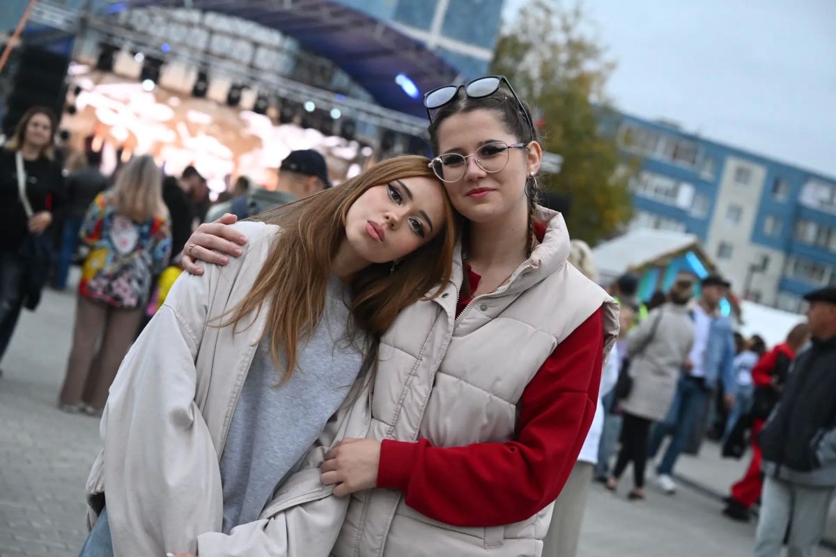 Антон Колодин: С днем рождения, Лимбяяха! Антон Колодин: С днем рождения, Лимбяяха!