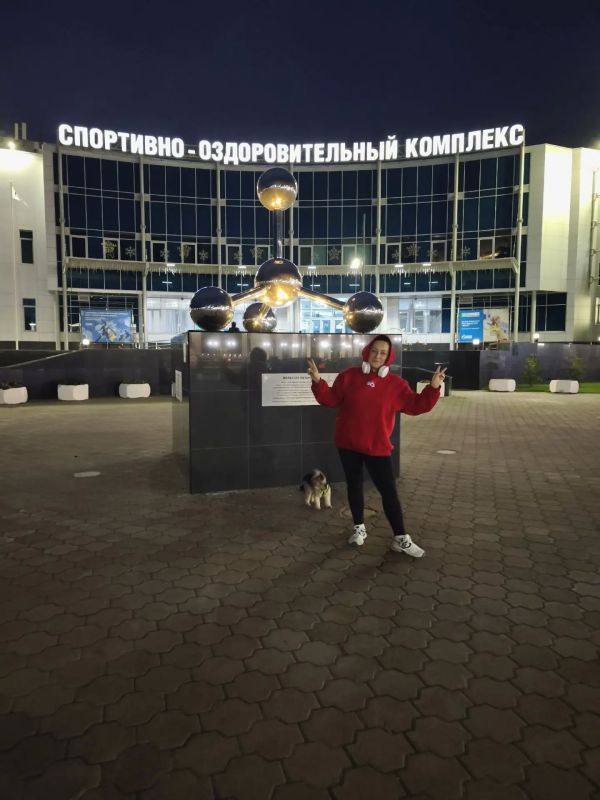 Новый Уренгой продолжает шагать! Новый Уренгой продолжает шагать!