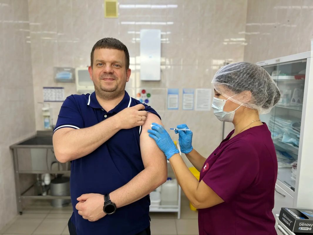 На Ямале стартовала прививочная кампания против гриппа На Ямале стартовала прививочная кампания против гриппа