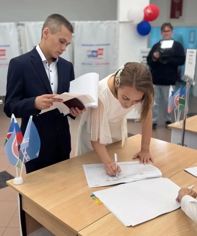 ПЕРВЫЙ ДЕНЬ ГОЛОСОВАНИЯ НА ЯМАЛЕ! ПЕРВЫЙ ДЕНЬ ГОЛОСОВАНИЯ НА ЯМАЛЕ!
